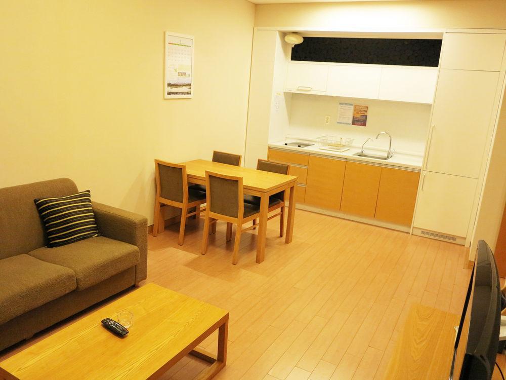 Pineridge Hotel Sokcho Buitenkant foto